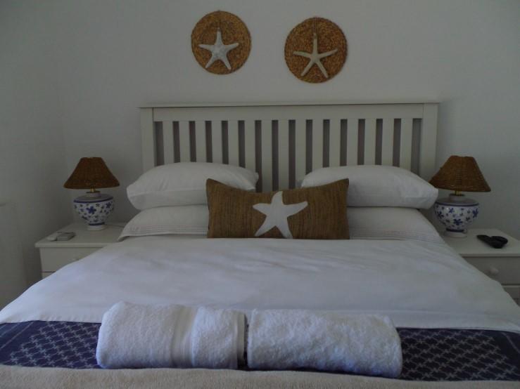 Breeze Inn Guesthouse Kiddʼs Beach Eksteriør billede
