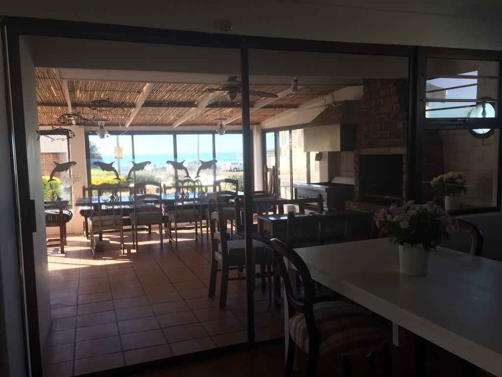Breeze Inn Guesthouse Kiddʼs Beach Eksteriør billede